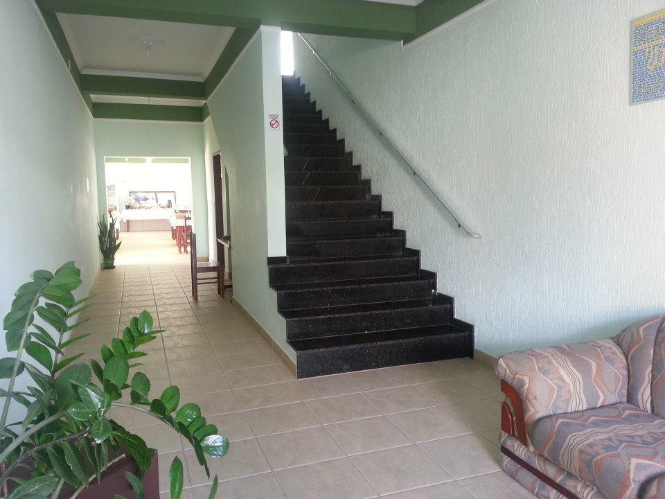 Hotel Ype Itobi Buitenkant foto